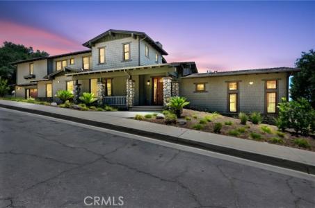 Baldwin Court, Sierra Madre, California 91024