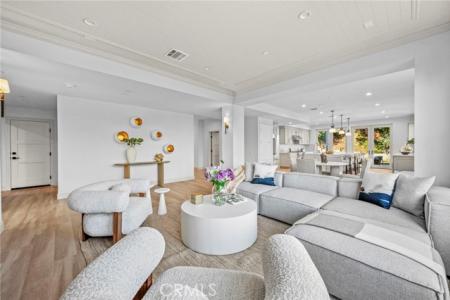 Baldwin Court, Sierra Madre, California 91024