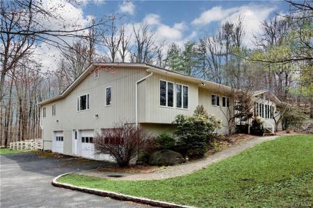 1 Emerald Drive, Ramapo, New York 10970, USA