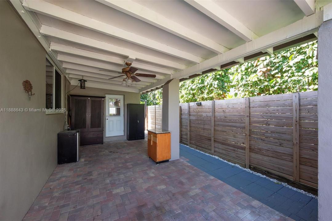 824 NE 17th Ct, Fort Lauderdale, フロリダ 33305, アメリカ合衆国