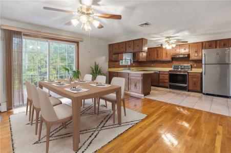 73 Grandview Drive, Cumberland, Rhode Island 02864, États-Unis