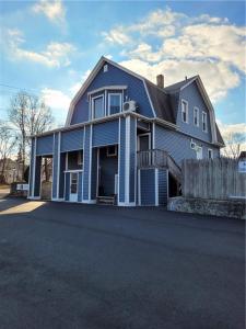 1909 Elmwood Avenue, Warwick, RI 02888, USA