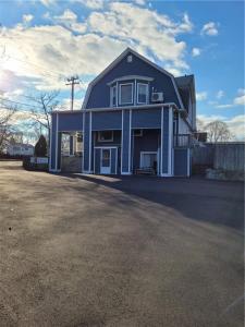 1909 Elmwood Avenue, Warwick, رود ايلاند 02888, الولايات المتحدة