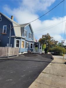 1909 Elmwood Avenue, Warwick, رود ايلاند 02888, الولايات المتحدة