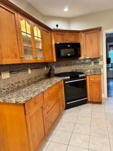 10 Essex Street, Douglas, 马萨诸塞州 01516, 美国