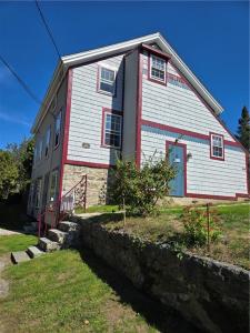 12 Railroad Street B, Richmond, RI 02875, USA