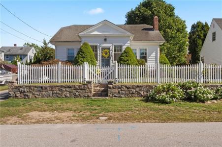 4 Westminster Street, Westerly, RI 02891, USA