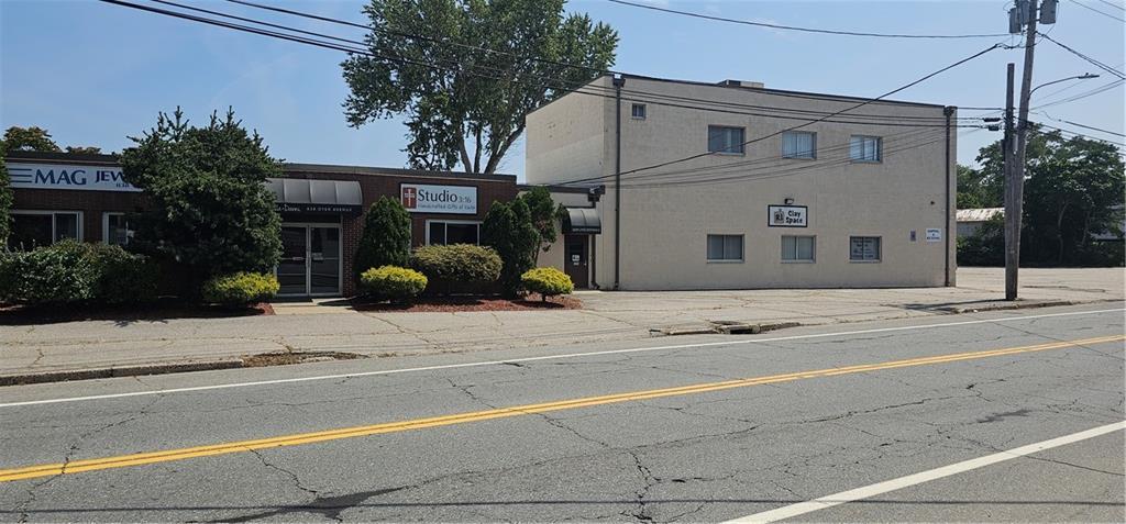 838 Dyer Avenue, Cranston, Rhode Island 02920, Estados Unidos