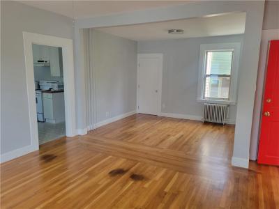 12 Tyler Street #2, Newport, Rhode Island 02840, USA