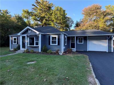 65 Angus Street, Coventry, RI 02816, USA