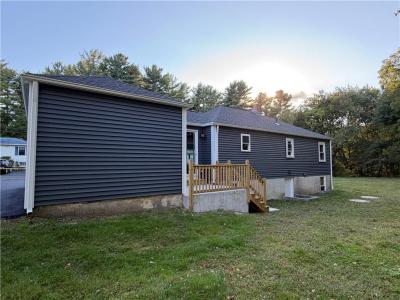 65 Angus Street, Coventry, Rhode Island 02816, États-Unis