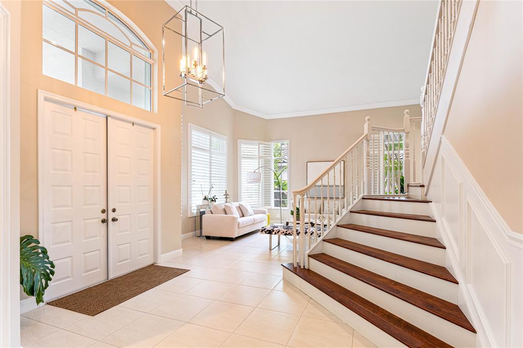 2527 Montclaire Cir, Weston Hills - Montc, Weston, Florida 33327