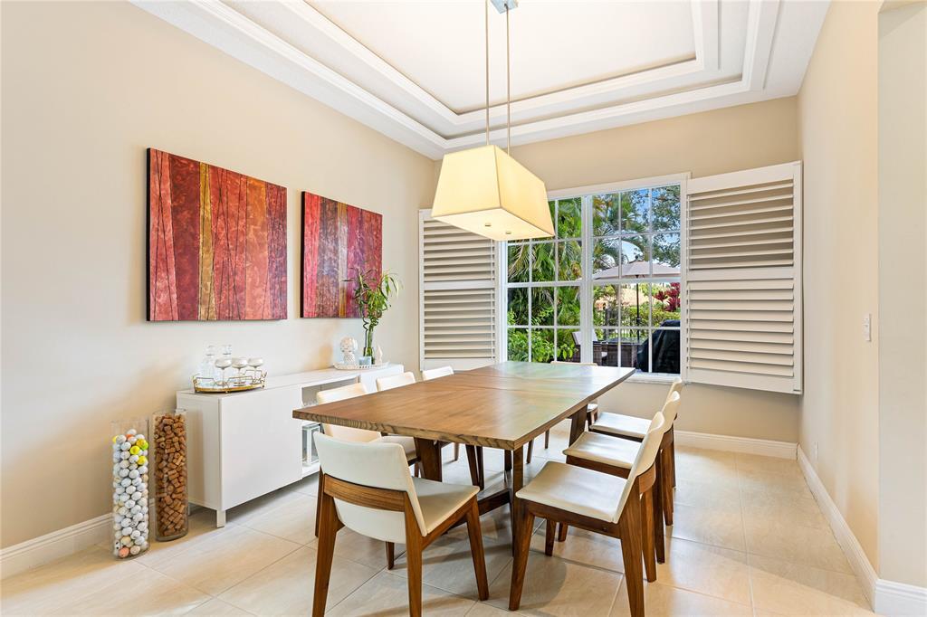 2527 Montclaire Cir, Weston Hills - Montc, Weston, Florida 33327