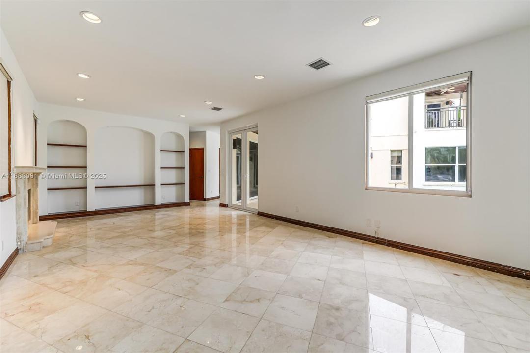 184 Paloma Dr, Coral Gables, Flórida 33143, Estados Unidos