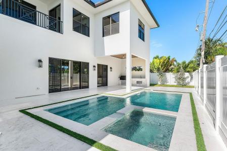 109 Arlington Place, West Palm Beach, Florida 33405, USA