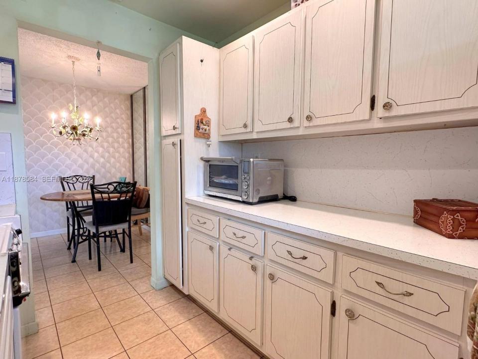 285 N High Point Blvd A, Boynton Beach, Flórida 33435, Estados Unidos