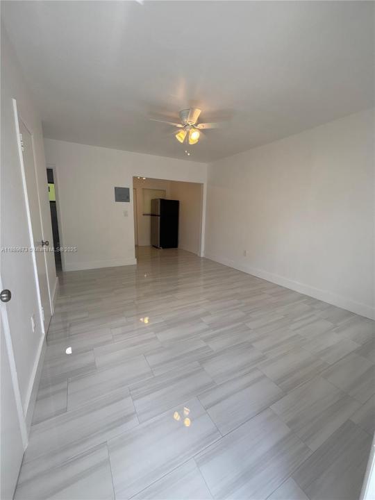 671 SW 7th St 6, Miami, 佛罗里达州 33130, 美国