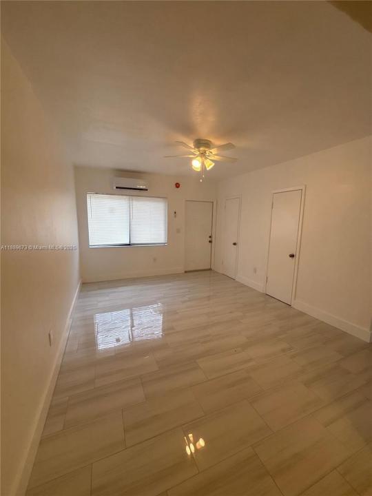 671 SW 7th St 6, Miami, 佛罗里达州 33130, 美国