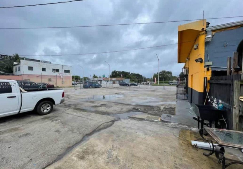 1550 NW 79th St, Miami, Floride 33147, États-Unis