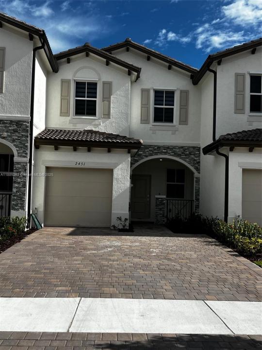 2451 SE 28th St 2451, Homestead, Флорида 33035, Соединенные Штаты
