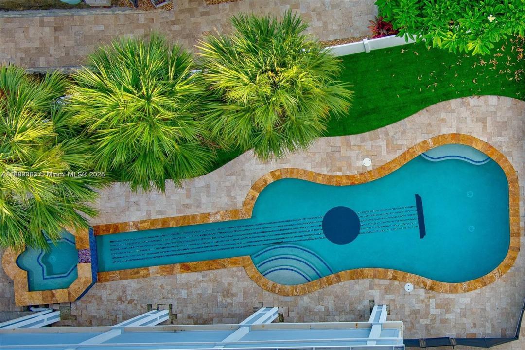 67 N Bounty Ln, Key Largo, Floride 33037, États-Unis