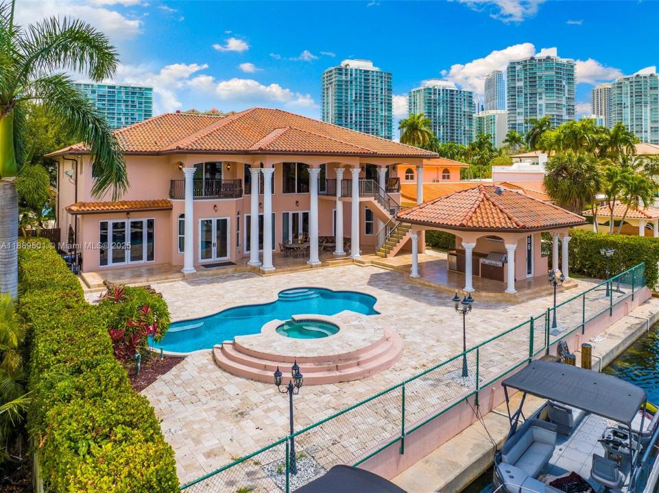 306 Atlantic Ave, Sunny Isles Beach, 佛羅里達州 33160, 美國