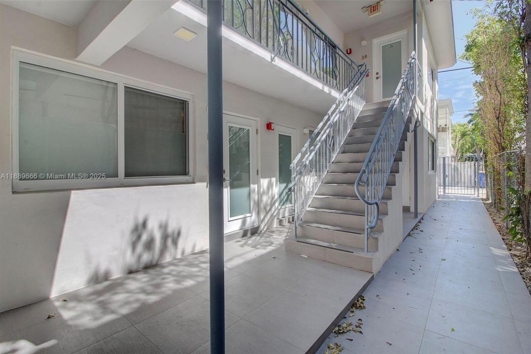 1035 Euclid Ave 18, Miami Beach, Florida 33139