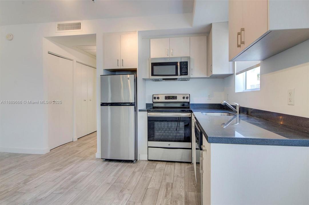 1035 Euclid Ave 18, Miami Beach, Florida 33139
