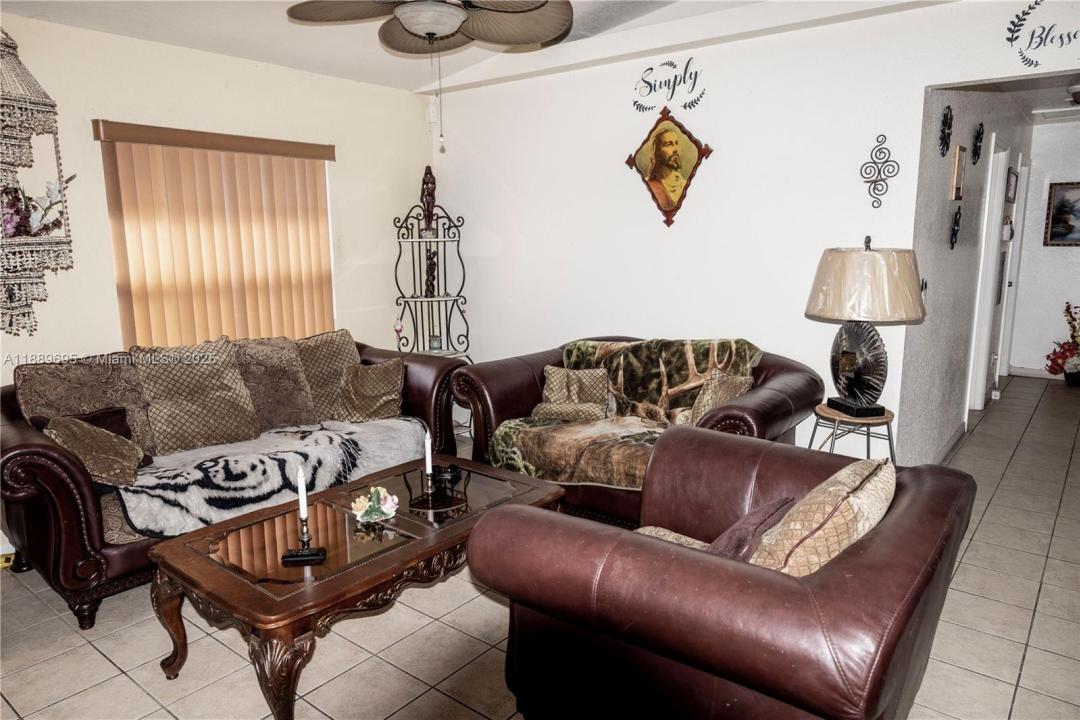 3906 3609 22nd St SW, Lehigh Acres, Flórida 33976, Estados Unidos