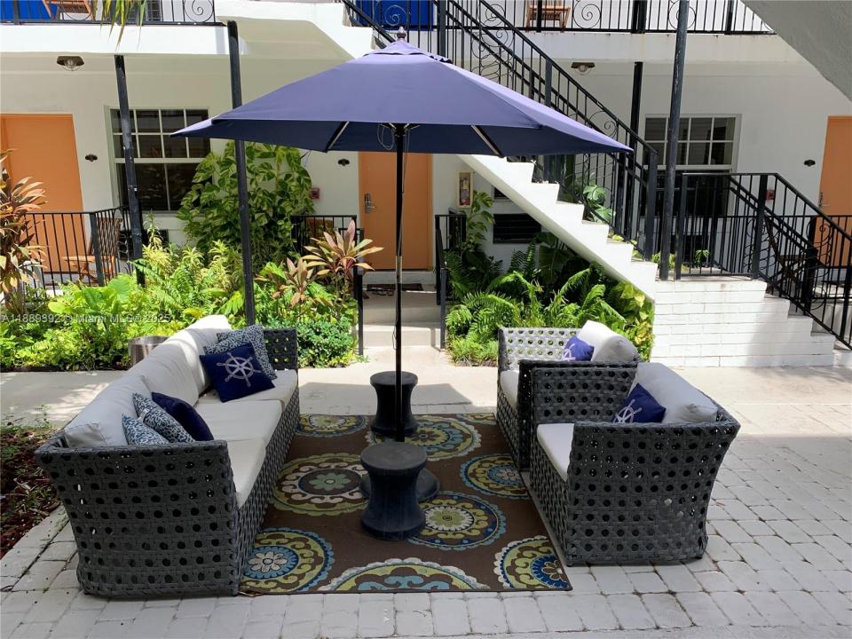 1330 Pennsylvania Ave 206, Miami Beach, Floride 33139, États-Unis