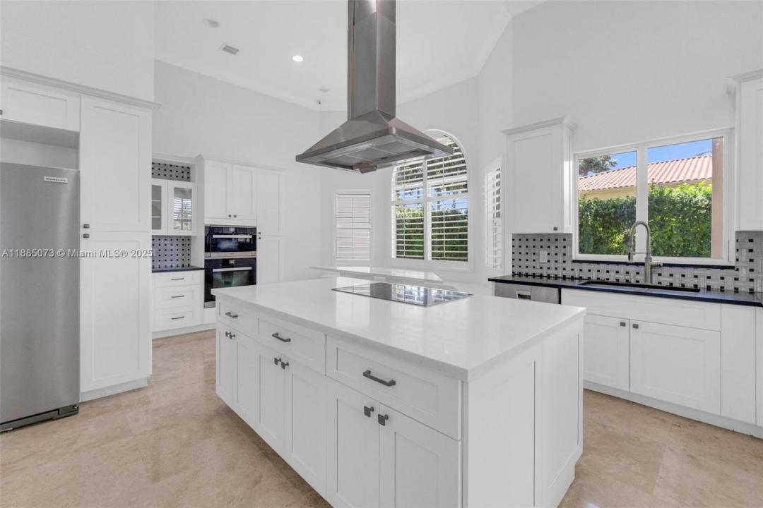 17910 SW 80th Ave, Palmetto Bay, Florida 33157