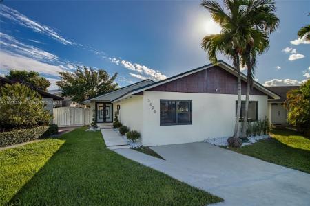 3620 SW 112th Pl, Miami, Florida 33165, USA
