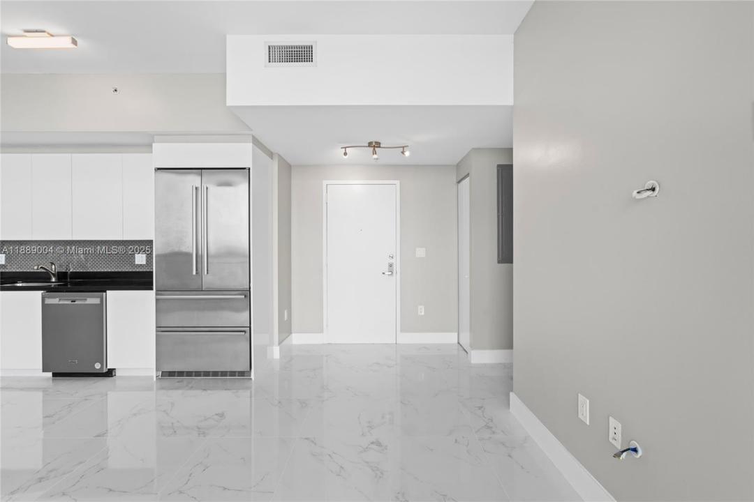 92 SW 3rd St 5206, Miami, フロリダ 33130, アメリカ合衆国