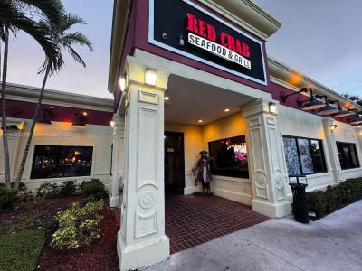3825 W Hillsboro Blvd, Deerfield Beach, Florida 33442, Amerika Birleşik Devletleri