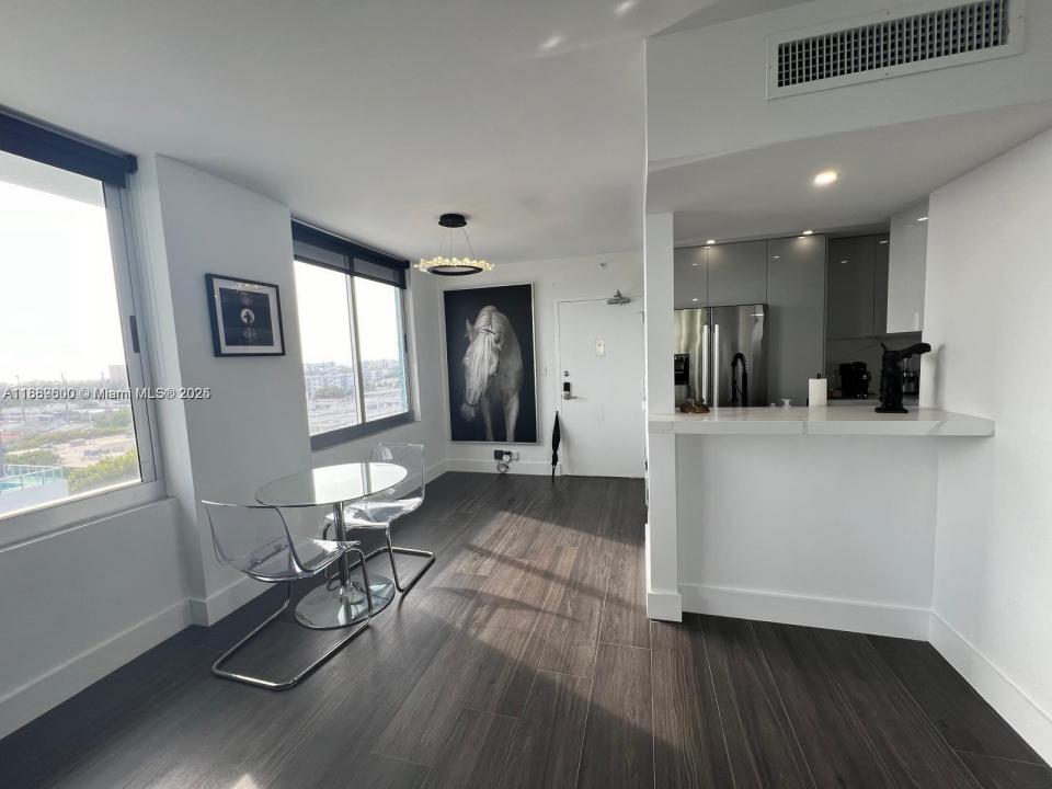 1200 West Ave 916, Miami Beach, 佛罗里达州 33139, 美国