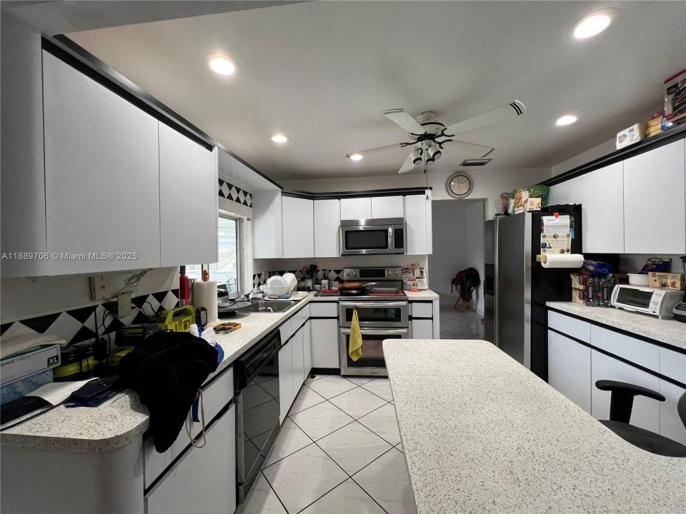 7951 SW 30th St, Davie, פלורידה 33328, ארצות הברית של אמריקה 