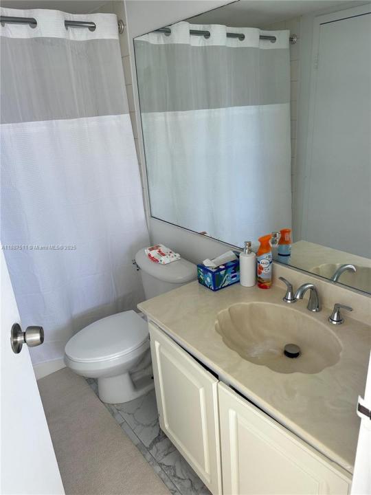 7601 E Treasure Dr 1005, North Bay Village, Floride 33141, États-Unis