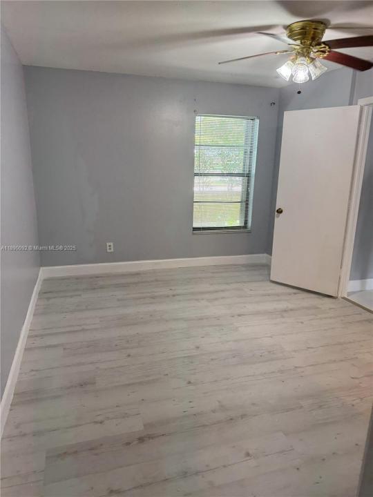 9539 Boca Cove Cir 105, Boca Raton, Florida 33428