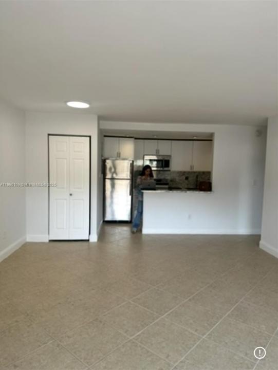 4240 NW 79th Ave 1A, Doral, Flórida 33166, Estados Unidos