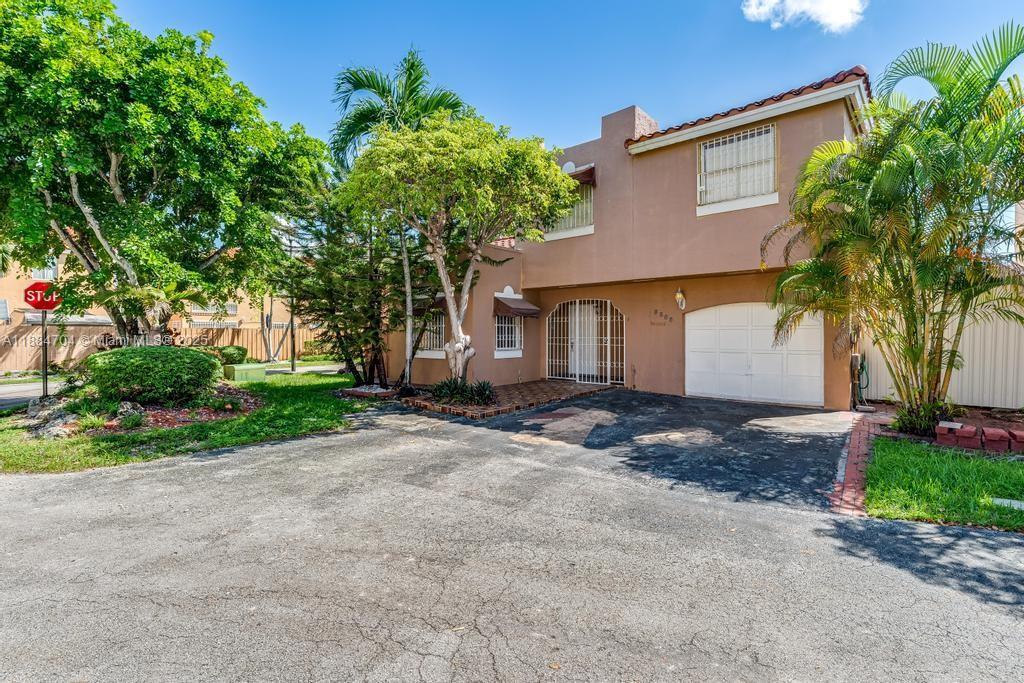 8508 NW 1st Ter, Miami, Florida 33126, Estados Unidos
