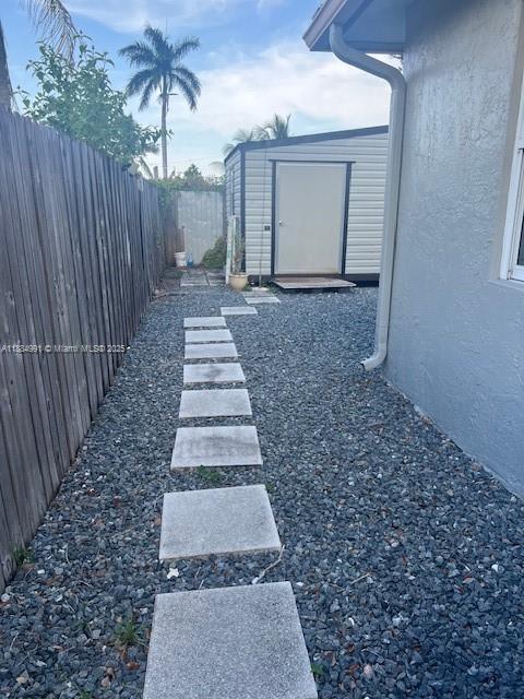 0000 SW 56 B, Davie, Florida 33314