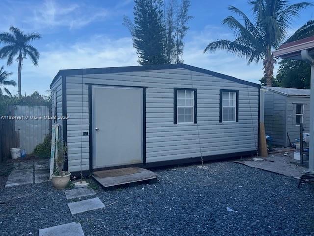 0000 SW 56 B, Davie, Florida 33314