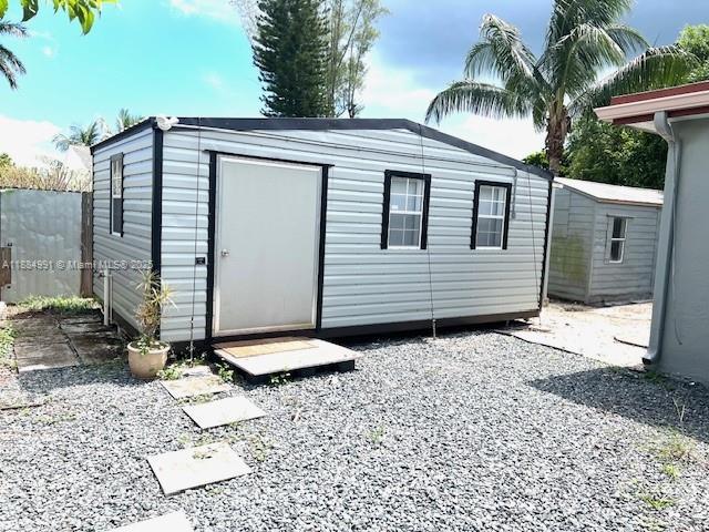 0000 SW 56 B, Davie, Florida 33314