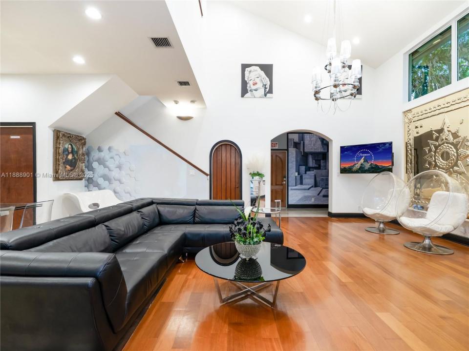 1922 Garfield St, Hollywood, Florida 33020, USA