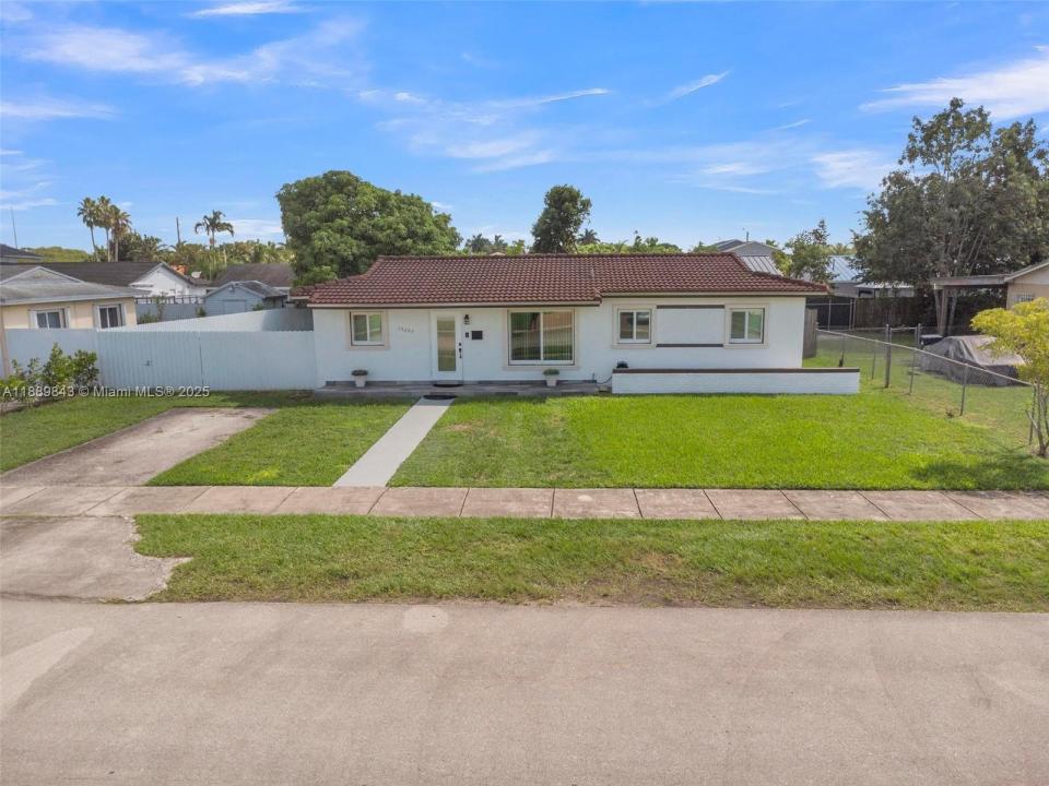 15265 SW 100th Ct, Miami, Floryda 33157, USA