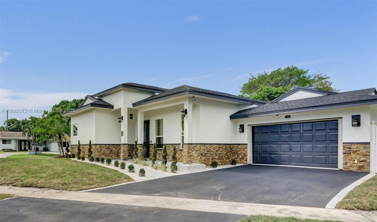 300 W Chaminade Dr, Hollywood, 佛罗里达州 33021, 美国