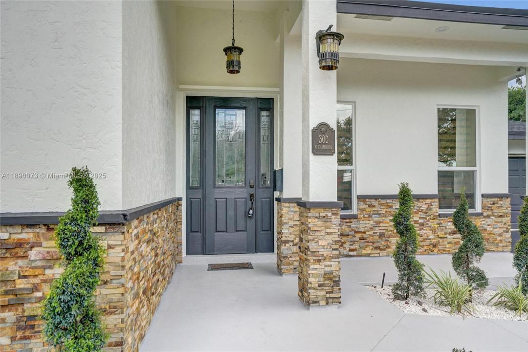 300 W Chaminade Dr, Hollywood, 佛罗里达州 33021, 美国