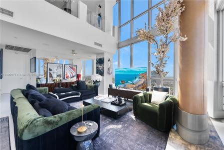 1100 Biscayne Blvd 6307, Miami, Florida 33132, USA