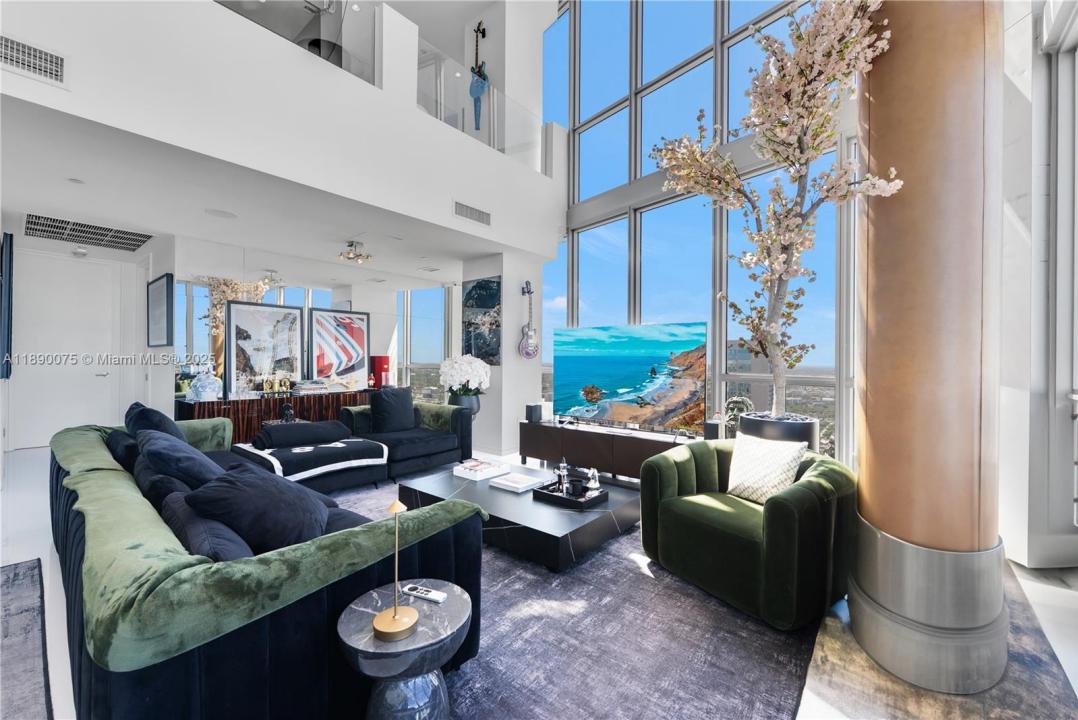 1100 Biscayne Blvd 6307, Miami, 佛罗里达州 33132, 美国