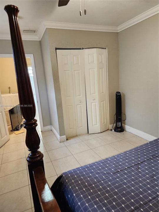 4361 NW 35th Ave, Lauderdale Lakes, Флорида 33309, Соединенные Штаты